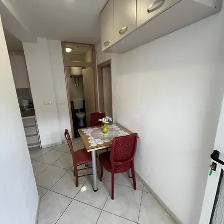 Apartmani Ana Juricev Vodice Exterior photo