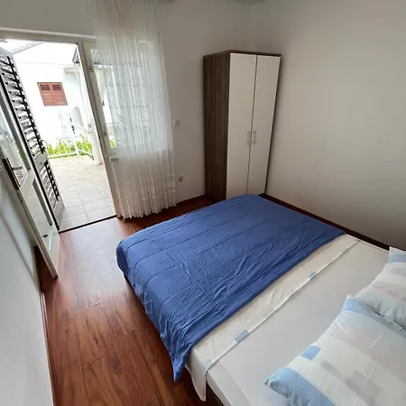 Apartmani Ana Juricev Vodice Exterior photo