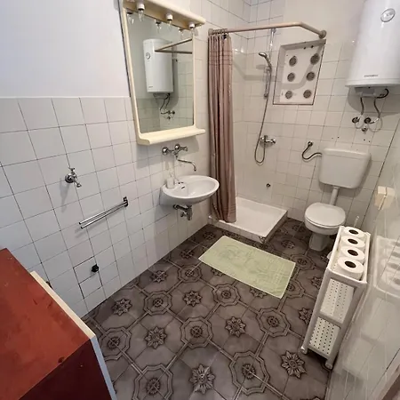 Apartmani Ana Juricev Vodice Exterior photo