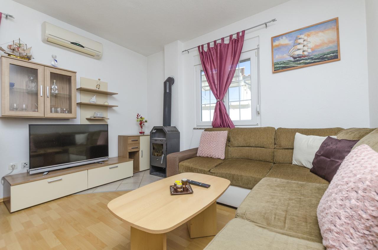 Apartmán Ana Juricev *